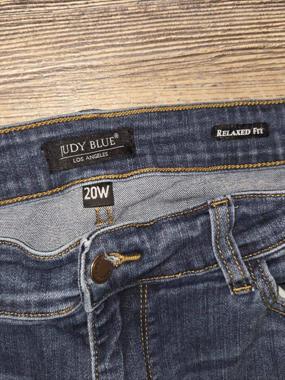 Judy Blue Plus Size Relazed Fit Jeans - Picture 5 of 11